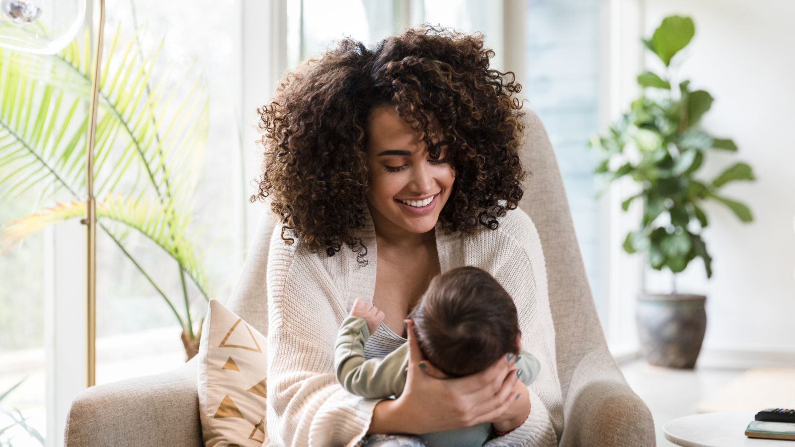 Where can new, breastfeeding Moms seek support?